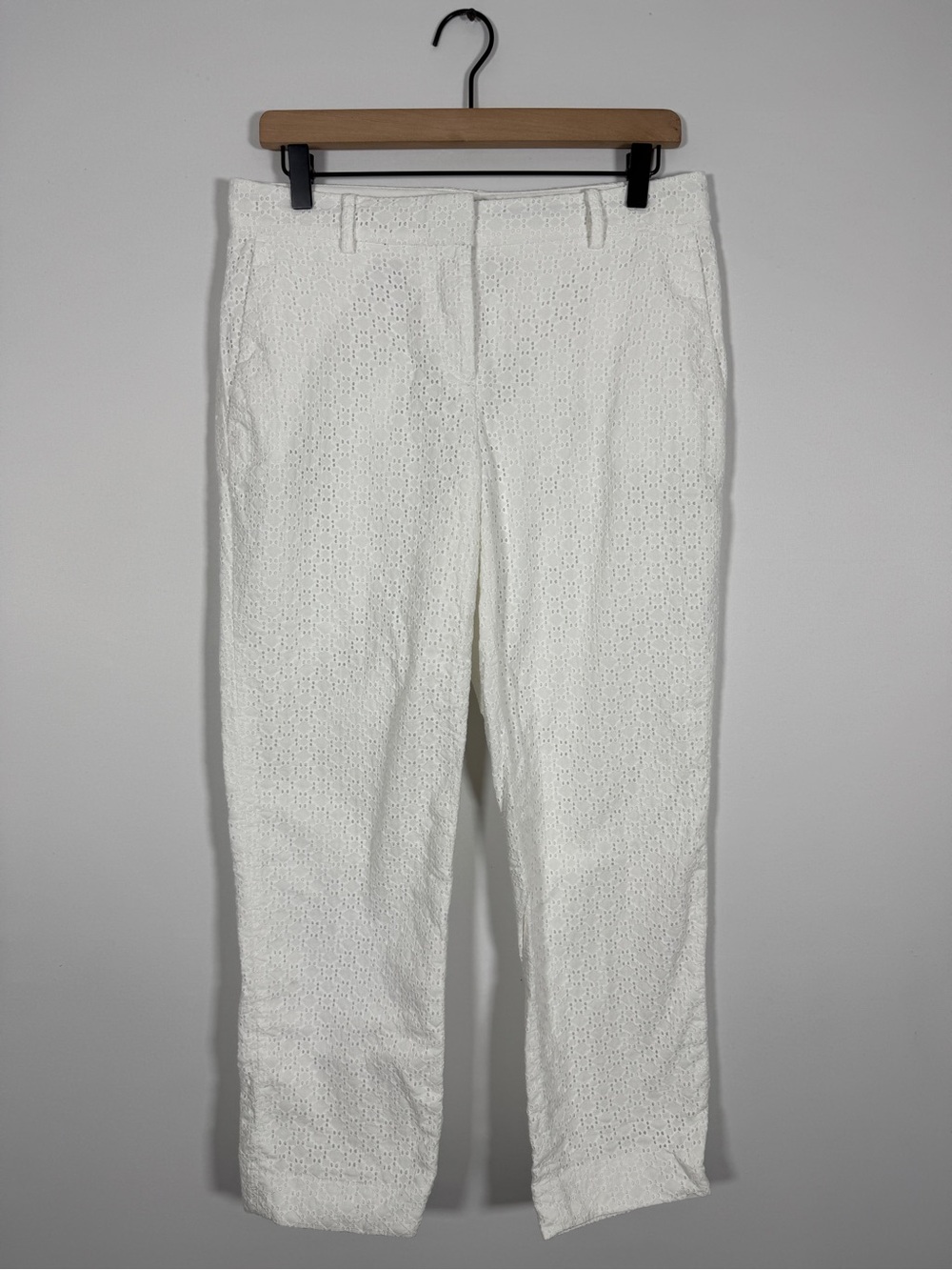 WP134 {Ann Taylor} "Curvy Fit" White Eyelet Straight Leg Ankle Dress Pants